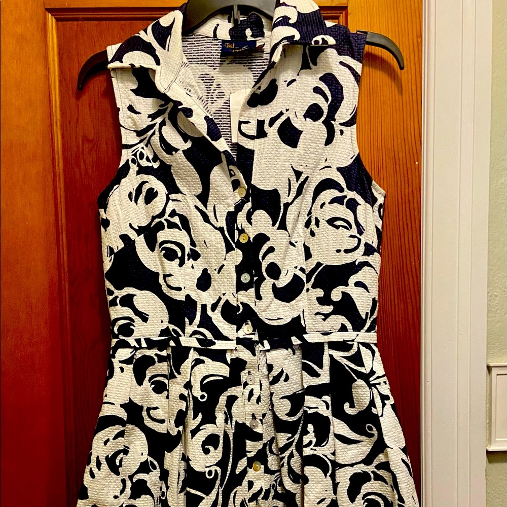 Just.... Taylor ADORABLE Dress